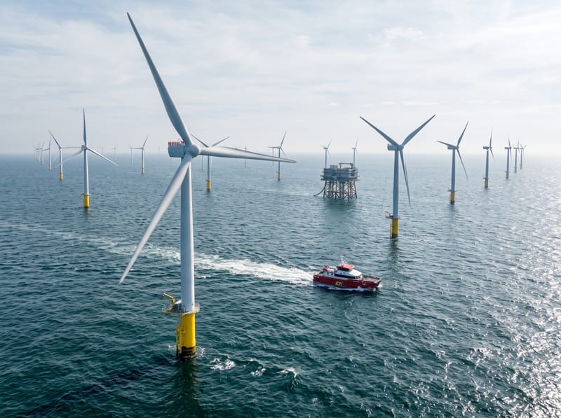 Onshore vs Offshore Wind: Costs, Pros and Cons